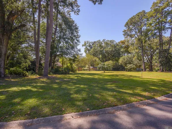 656 Sunset Blvd, Baton Rouge, LA 70808