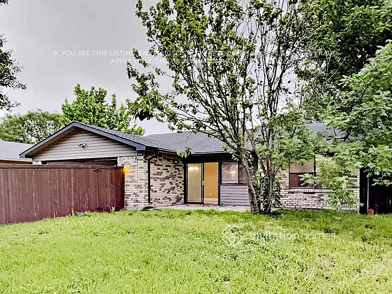 1217 Lombardy Dr — Photo 15