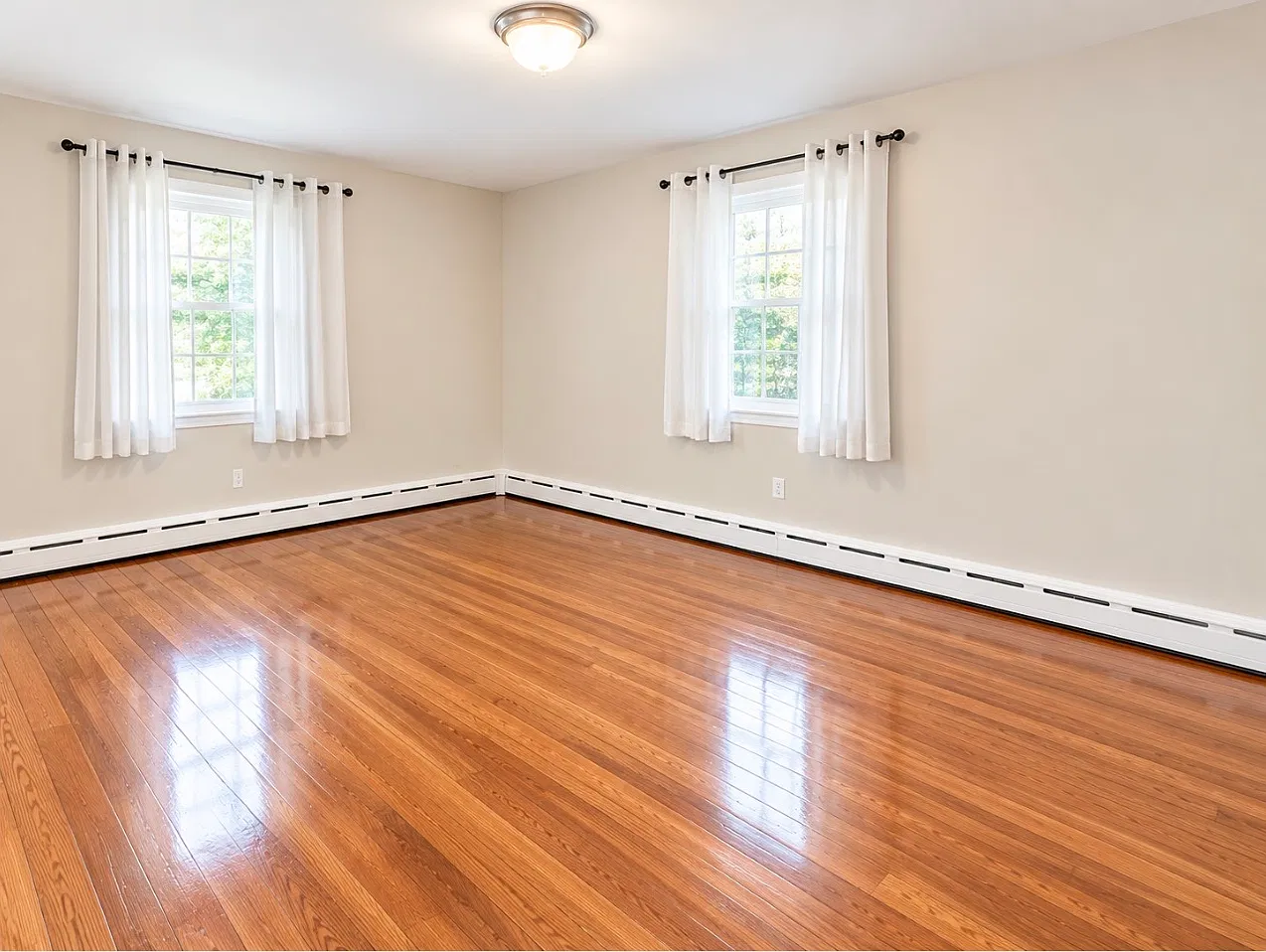 3 bed, $3,600 — Photo 3