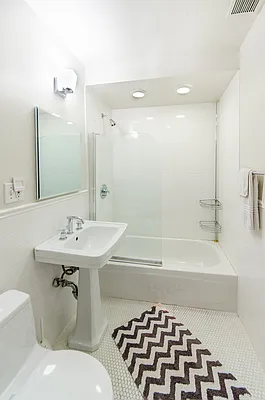 Rented by Tabak Real Estate | media 14