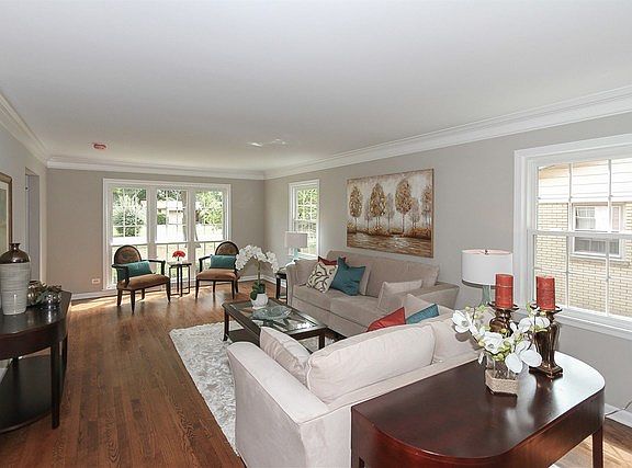 4th image of 204 Pinecroft Dr
