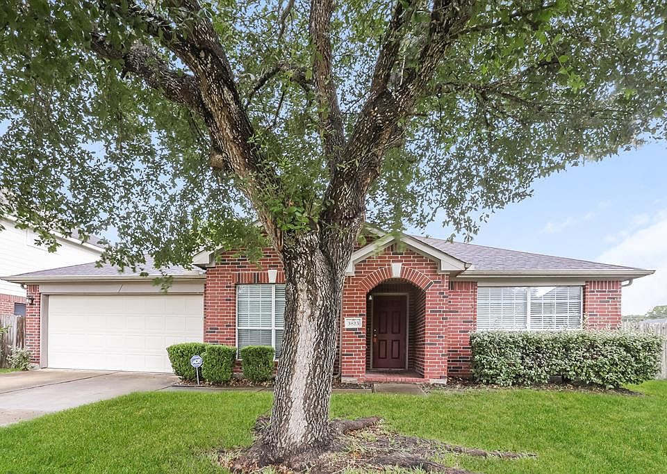 1st image of 3823 E Magnolia Dale Dr