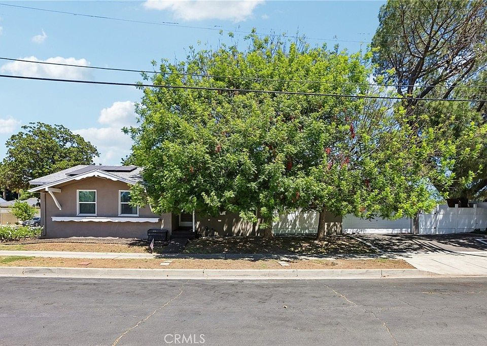 1st image of 6616 Yolanda Ave