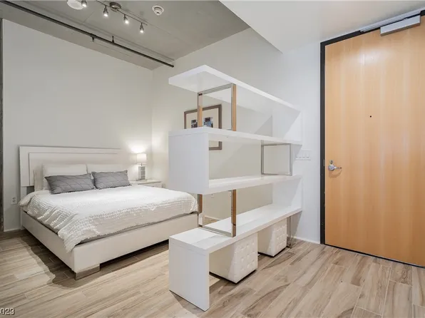 353 E Bonneville Ave Unit 371, Las Vegas, NV 89101