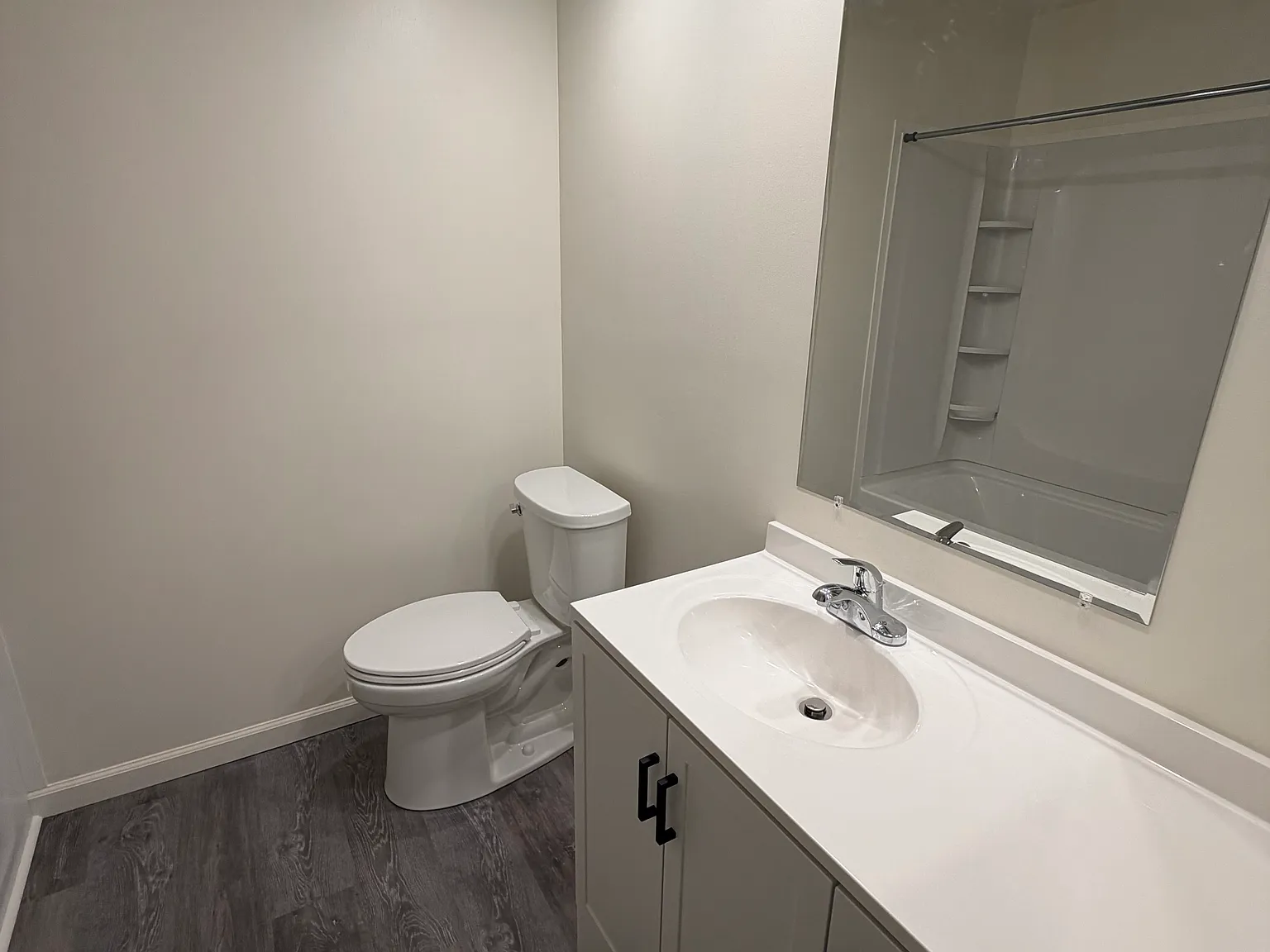 2 bed, 896 sqft, $1,850 — Photo 3