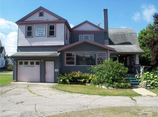 27 S Canal St, Newton Falls, OH 44444