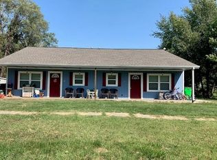 313 E 1st St, Colony, KS 66015