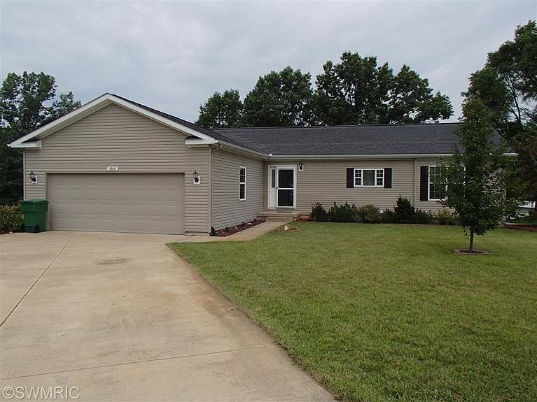 1st image of 5925 Violet Ln