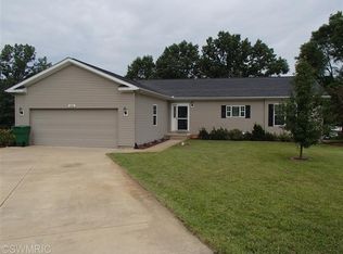 5925 Violet Ln, Battle Creek, MI