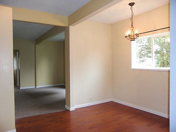 Unit B Dining Room