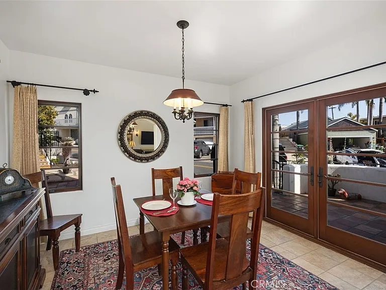 240 Avenida Rosa #B — Photo 11