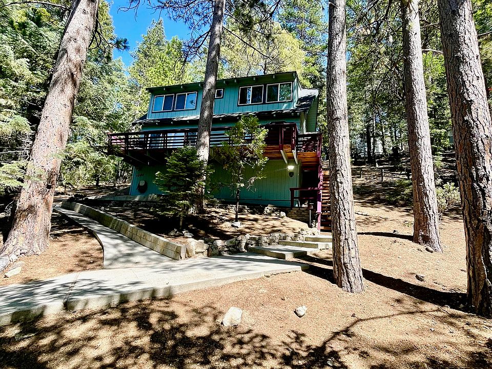 1st image of 26684 Thunderbird Dr