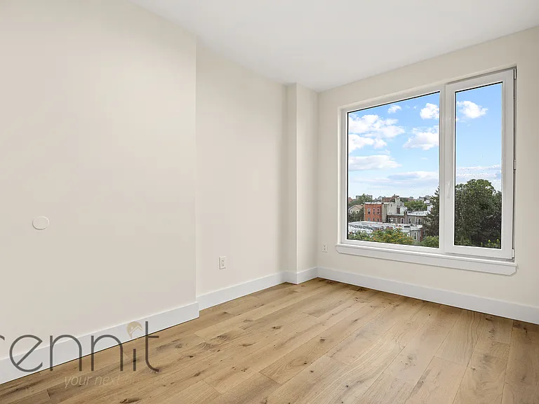 2402 Cortelyou Rd #524 — Photo 14