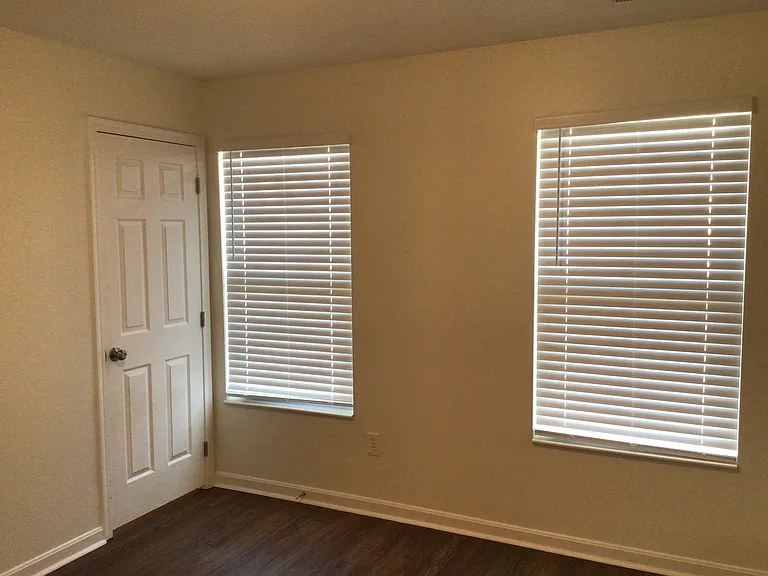 1284 Candora St — Photo 9