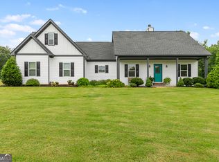 163 Stillmeadow Dr, Commerce, GA 30529