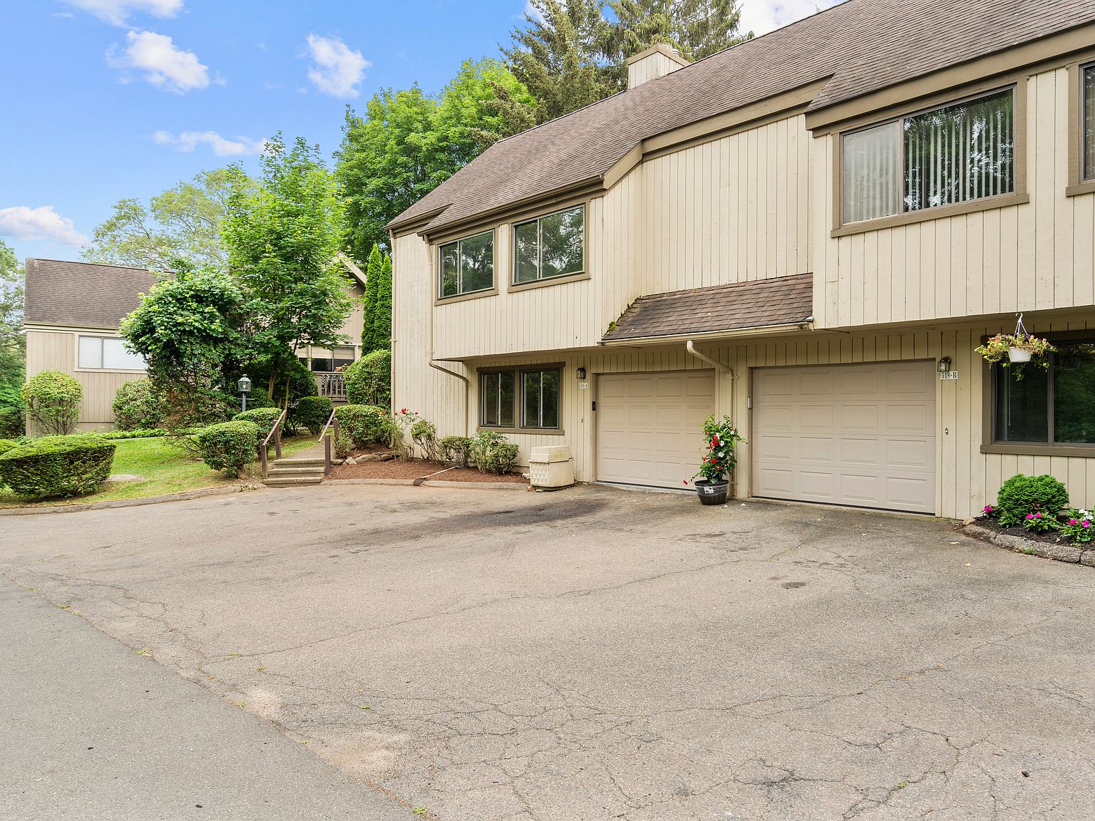 518 Iroquois Lane #A