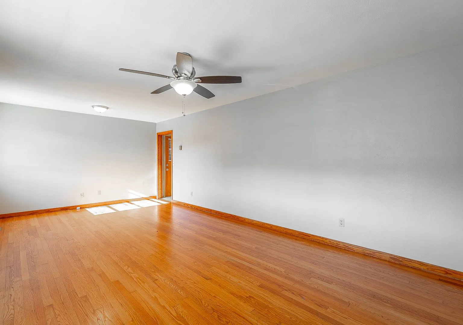 2 Bedroom Home in East Ridge — Photo 4
