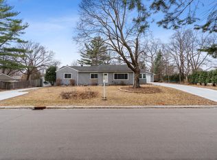3418 Elmwood Pl, Minnetonka, MN 55345
