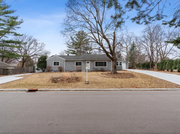 3418 Elmwood Pl, Minnetonka, MN 55345