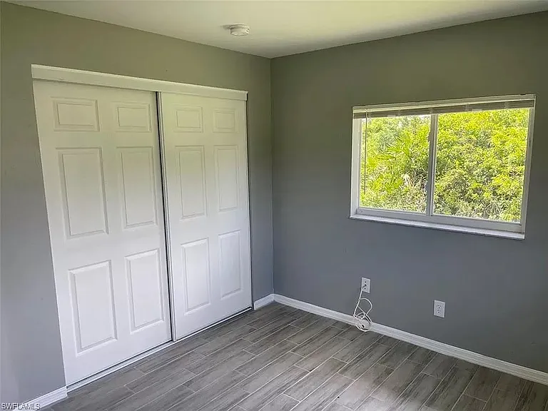 102 Gilbert Ave S — Photo 8