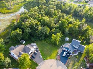 2797 Garfield Pl S, Cambridge, MN 55008