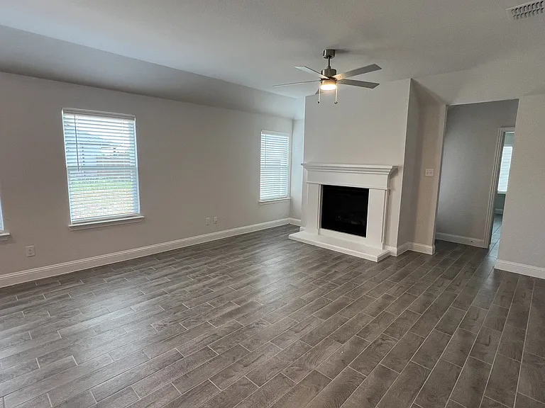 712 Palazzo Pl — Photo 11