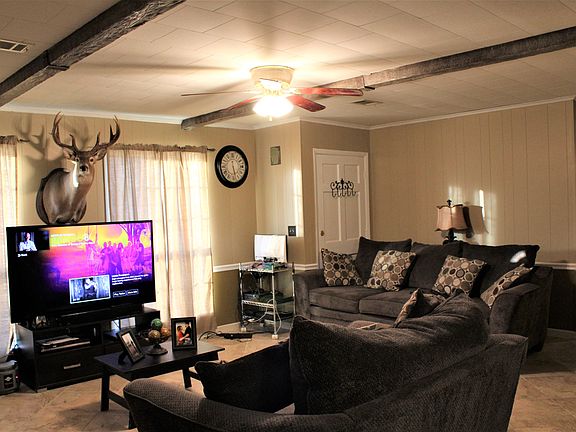 4th image of 208 Sunny Ave