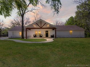 32838 E 750th Rd, Wagoner, OK 74467