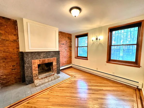 38 Greene Avenue 1F image 2 of 15