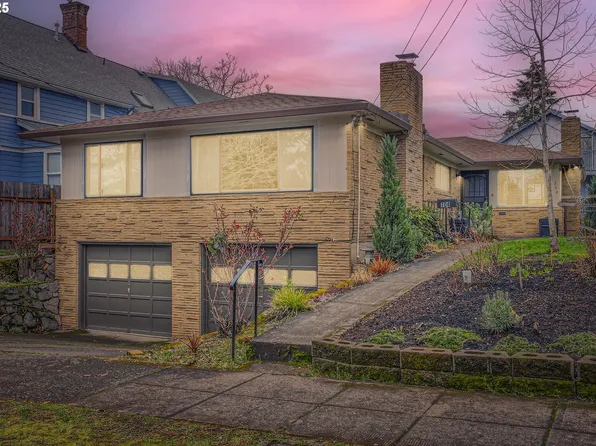 704 E 29th St, Vancouver, WA 98663