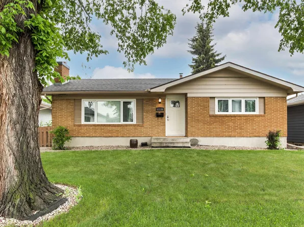 11135 49th Ave NW, Edmonton, AB T6H 0G5
