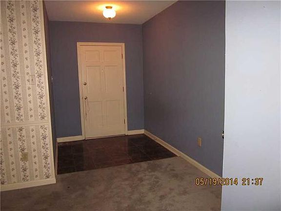 2nd image of 1320 Butternut St