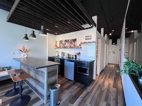 3rd image of 10024 Jasper Ave NW #1701