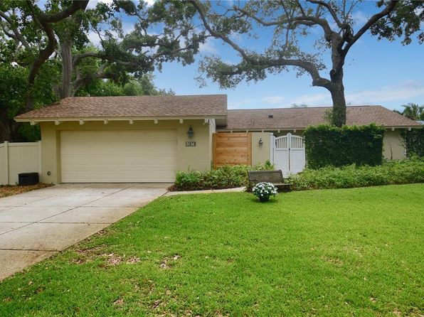 13878 Oak Forest Blvd N, Seminole, FL 33776