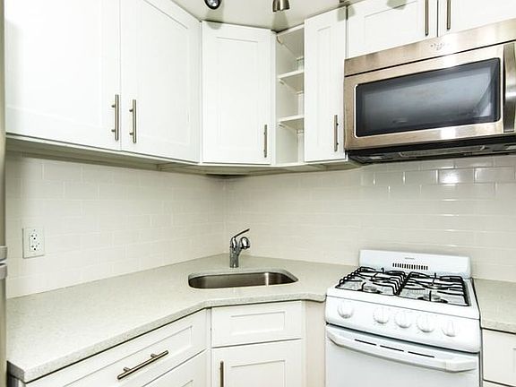 152_South_2nd_Street___1-7