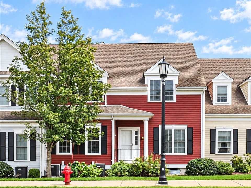 1st image of 41 Meetinghouse Rd #41