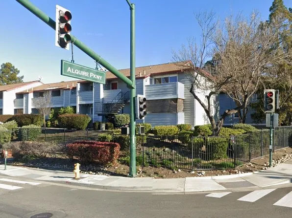 29621 Red Oak Ct APT 10, Hayward, CA 94544