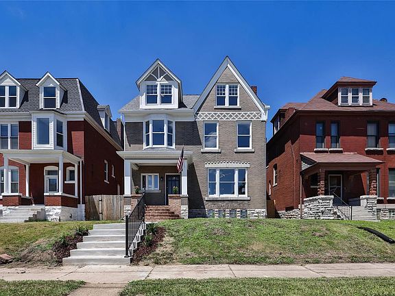 2nd image of 5469 Enright Ave