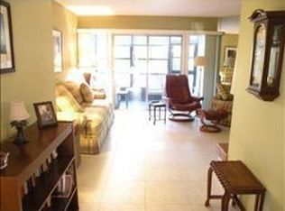 625 Windrush Bay Dr, Tarpon Springs, FL 34689
