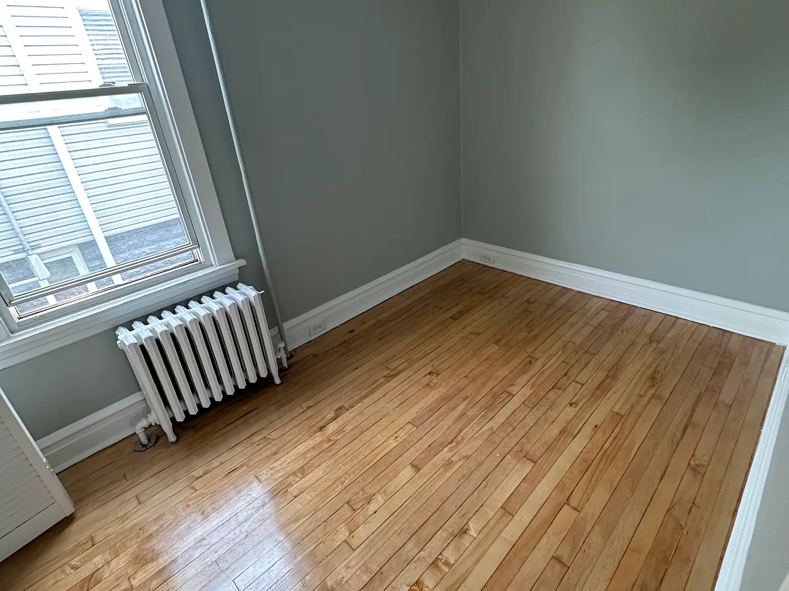 2 bed, 1100 sqft, $1,800 — Photo 2