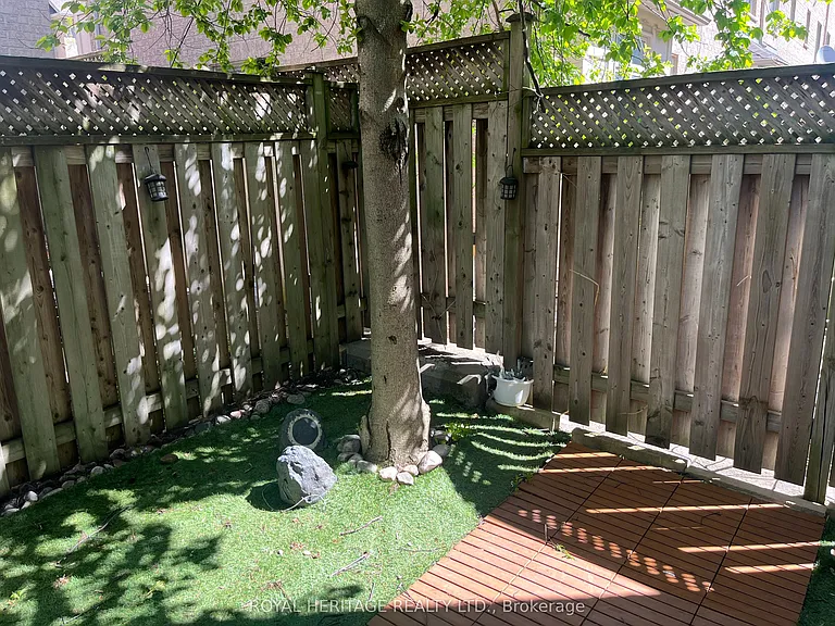 16 William Poole Way #16 — Photo 4