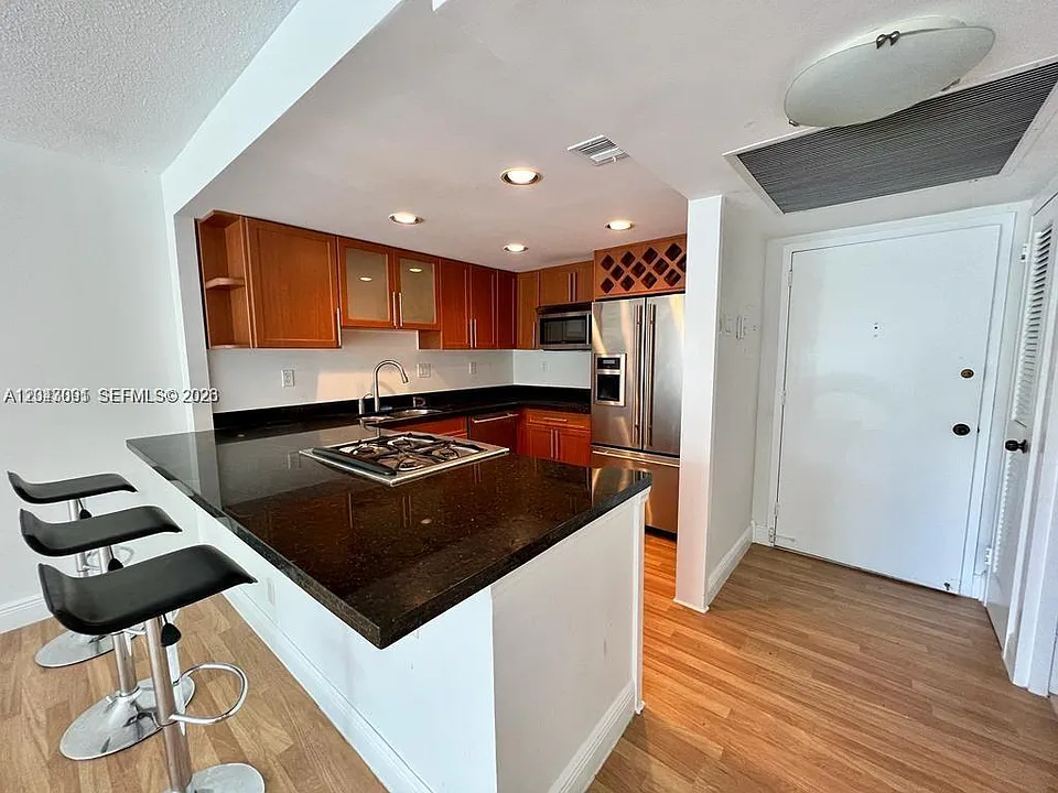 2030 S Ocean Dr #211