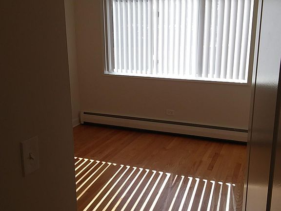 5th image of 490 Saint Moritz Dr APT 1D