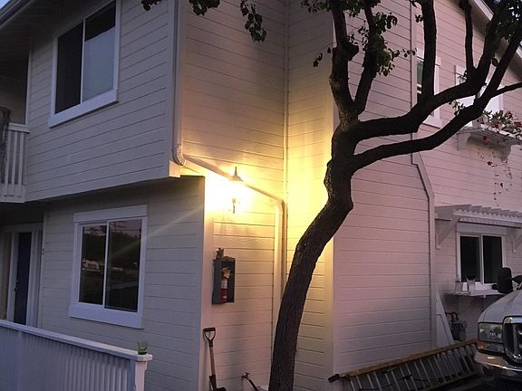 2nd image of 623 E Ortega St #3