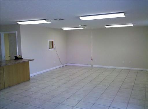 5th image of 1268 Destrehan Ave