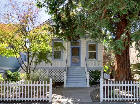 2426 Q St, Sacramento, CA 95816
