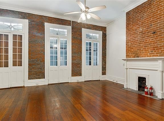 2nd image of 605 Royal St #B