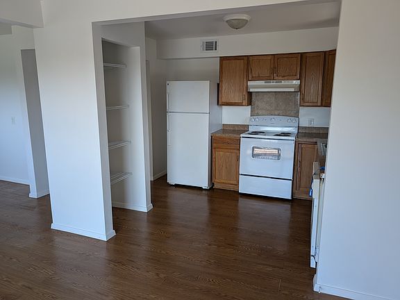 4th image of 11904A Sage Dr