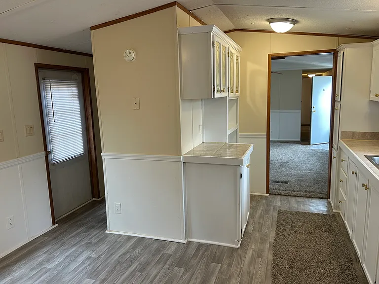 753 James St #23 — Photo 4
