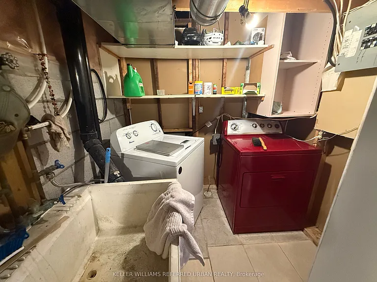 23 Algoma St #BASEMENT — Photo 11